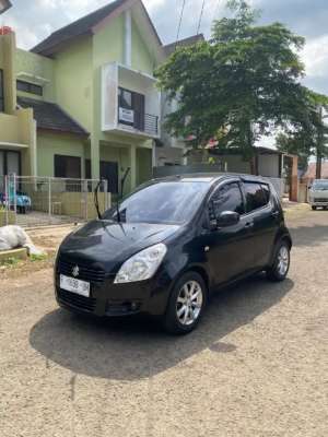 Suzuki splash 2012 lokasi di  , tersedia melalui melalui situs Olx