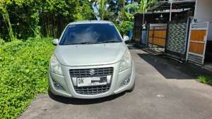 Jual bekas Suzuki Splash AT Matic 2013 pmk 2014 orisinil siap pakai,lokasi di  