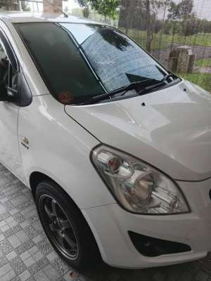 Jual bekas Suzuki Splash tahun 2015,lokasi di  