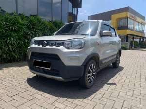 Jual bekas SUZUKI SPRESSO AT 2023 SILVER, KM 41RB,lokasi di Tangerang Kota