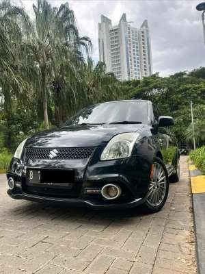 Jual bekas SUZUKI SWIFT GT3 AT 2011,lokasi di  