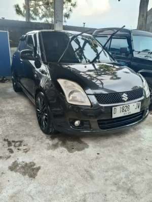 Suzuki swift matic mulus lokasi di  , tersedia melalui melalui situs Olx