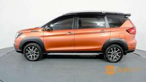 Jual bekas Suzuki XL7 Alpha AT 2020 Orange,lokasi di Kota Tangerang Selatan