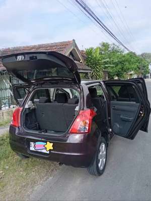 Jual bekas swift matic 2008,lokasi di Bantul Kab.