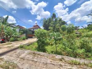 Tanah murahdekat dengan UNNES lingkungan kos kos an lokasi di Semarang Kota, tersedia melalui melalui situs Olx