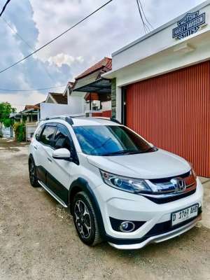 Jual bekas Tanpa DP Honda Brv e pretige at 2018,lokasi di Bandung Kota