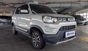 Jual bekas TDP 5,JT, Suzuki S-Presso 1.0 Bensin-MT Abu 2022,lokasi di Jakarta Timur