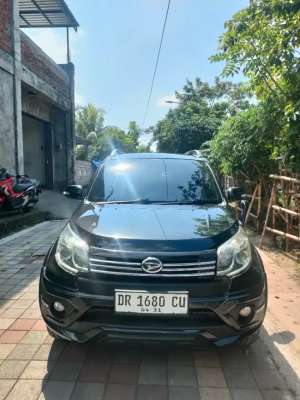 Jual bekas Terios R Adventure Matic 2016,lokasi di Mataram Kota