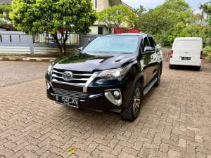 Jual bekas Termurah Fortuner VRZ AT Diesel,lokasi di  