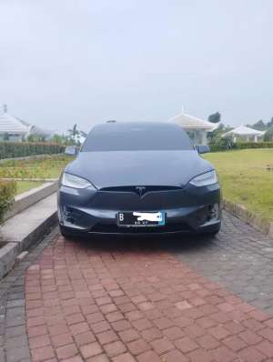 Tesla Model X 2000 Listrik lokasi di  , tersedia melalui melalui situs Olx