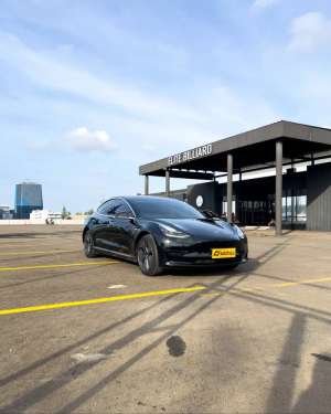 Jual bekas TESLA MODEL3 MODEL 3 STANDART RANGE PLUS,lokasi di  
