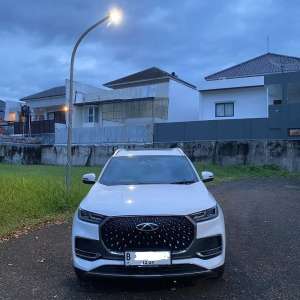 Tiggo 8 Premium istimewa seperti baru, innova avanza xpander lokasi di  , tersedia melalui melalui situs Olx