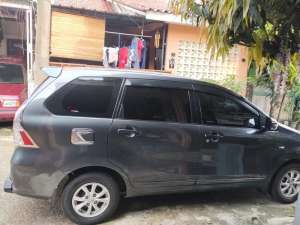 Jual bekas Toyota Avanza 2013 Bensin,lokasi di  