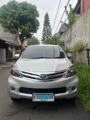 Jual bekas Toyota Avanza 2014 Bensin,lokasi di  