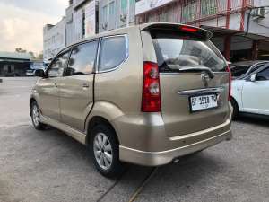 Jual bekas TOYOTA AVANZA S AUTO BISA KELUAR BATAM PAJAK HIDUP STNK BPKB LENGKAP,lokasi di  