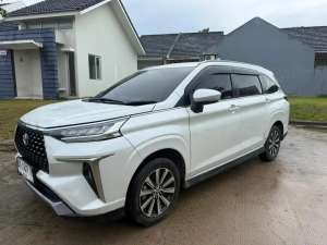 Toyota Avanza veloz CVT lokasi di  , tersedia melalui melalui situs Olx
