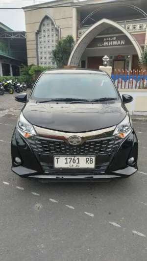 Jual bekas Toyota Calya G 2025 MT Istimewa km 3.200 free 6x oli servis dealer,lokasi di Jakarta Barat