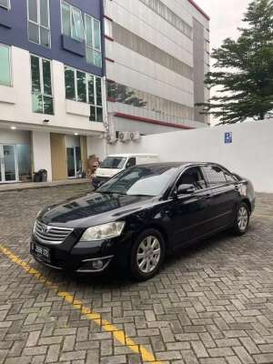 Toyota Camry 2007 lokasi di  , tersedia melalui melalui situs Olx