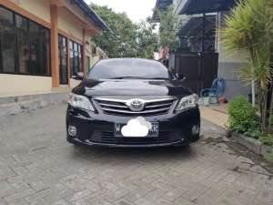 TOYOTA COROLLA ALTIS 2012 lokasi di  , tersedia melalui melalui situs Olx