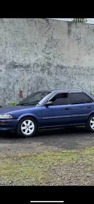 Toyota corolla twincam 1.6 lokasi di  , tersedia melalui melalui situs Olx