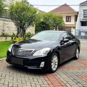 Jual bekas Toyota Crown 3.0 Royal Saloon 2009,lokasi di  