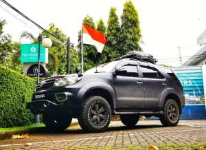 Toyota Fortuner 2007 Bensin lokasi di  , tersedia melalui melalui situs Olx
