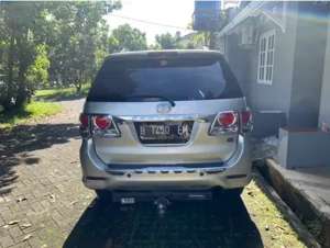 Toyota Fortuner 2007 Bensin lokasi di  , tersedia melalui melalui situs Olx