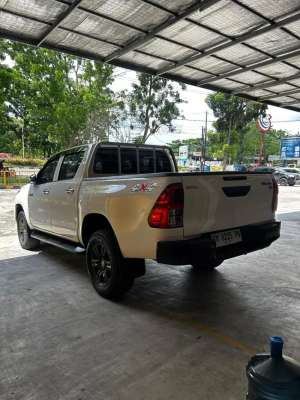 Toyota HILUX 2022 Diesel lokasi di  , tersedia melalui melalui situs Olx