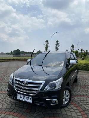 Jual bekas Toyota Innova G Manual 2.0 2014,lokasi di  