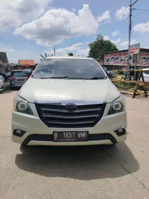 Toyota innova g mt lokasi di  , tersedia melalui melalui situs Olx