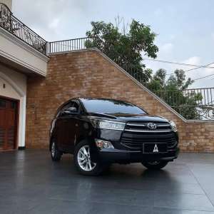 Jual bekas Toyota Innova Reborn Bensin Type 2.0 G AT tahun 2017,lokasi di  