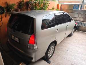 Jual bekas Toyota Kijang Innova 2009 Bensin,lokasi di  