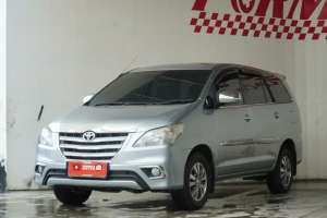 Jual bekas Toyota Kijang Innova 2014 Diesel,lokasi di  