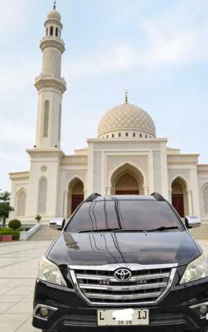 Toyota kijang innova G 2,5 2013 lokasi di  , tersedia melalui melalui situs Olx