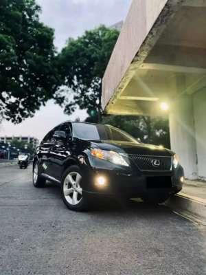 Jual bekas TOYOTA LEXUS RX 270 AT 2011 NEW MODEL,lokasi di  