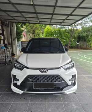 TOYOTA RAIZE 1.0 GR TURBO AT NON TSS 2022 lokasi di  , tersedia melalui melalui situs Olx