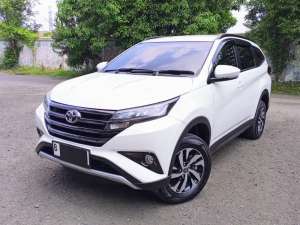 Jual bekas Toyota Rush 1.5 G AT Matic 2025 GR Sport trd 2026 Low KM Istimewa Ori,lokasi di Jakarta Pusat