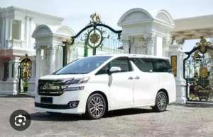 Toyota vellfire lokasi di  , tersedia melalui melalui situs Olx