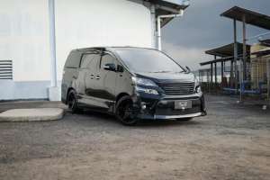 Jual bekas Toyota Vellfire ZG 2012,lokasi di  
