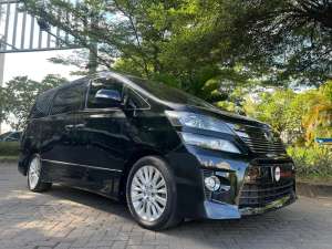 Jual bekas TOYOTA Vellfire ZG 2.4 AT 2014,lokasi di  