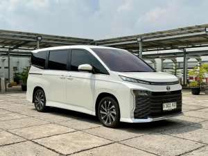 Toyota Voxy 2025 lokasi di  , tersedia melalui melalui situs Olx