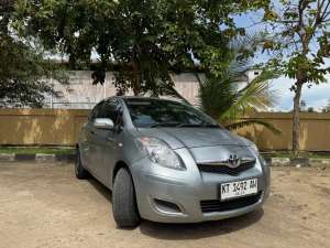 TOYOTA YARIS 2009 lokasi di  , tersedia melalui melalui situs Olx