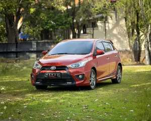 Toyota Yaris 2014 Bensin lokasi di  , tersedia melalui melalui situs Olx
