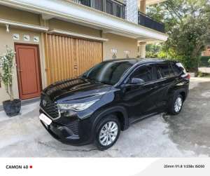 Toyota Zenix 2.0 V CVT 20222023 lokasi di  , tersedia melalui melalui situs Olx