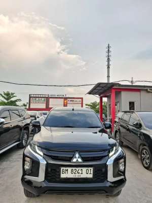 Jual bekas Triton 2023 ultimate matic. Km 13rb antik,lokasi di Pekanbaru Kota