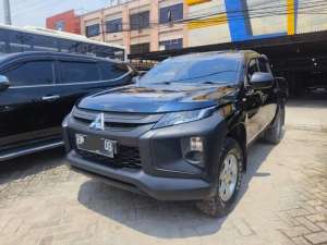 Jual bekas Triton HDX D-cab 4x4 Diesel 2.5 MT,lokasi di Tangerang Kota