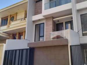 Turun Harga Rumah Baru Modern Minimalis Dekat Danau Sunter lokasi di Jakarta Utara, tersedia melalui melalui situs Olx