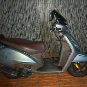 Jual bekas Tvs intelligo 110cc,lokasi di  