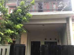 URGENT Rumah 3 Lantai SIAP HUNI di Perumahan Bumi AnggrekFull Furnished, Seberang Taman lokasi di Bekasi Kota, tersedia melalui melalui situs Olx