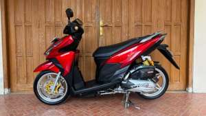 Vario 125Led Old Cbs Iss Th 2015 Asli Km Low lokasi di  , tersedia melalui melalui situs Olx
